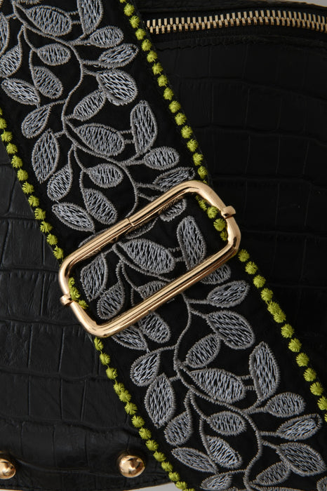 La Banane Tchikitita en cuir embossé croco noire